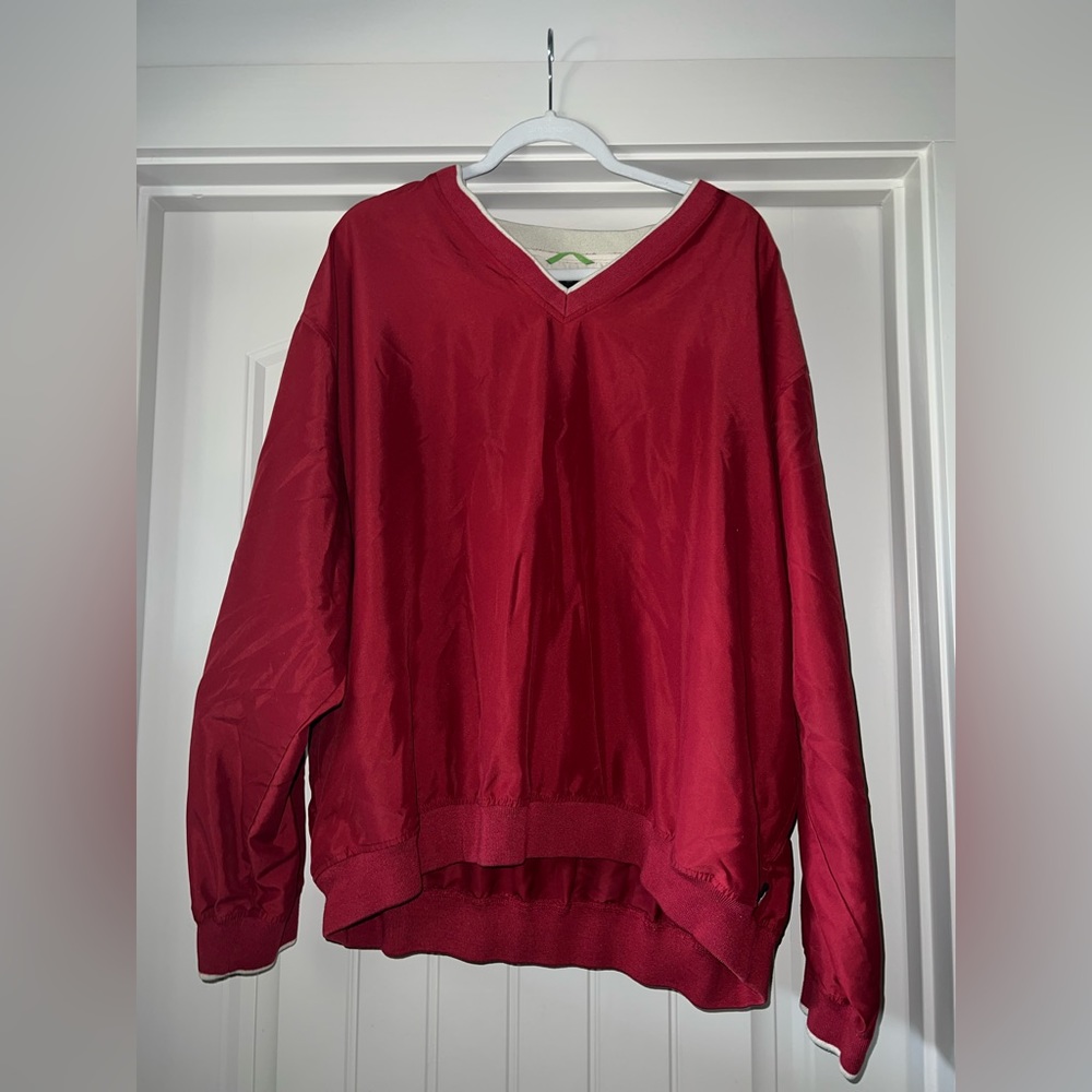 Red Wedge golf pullover